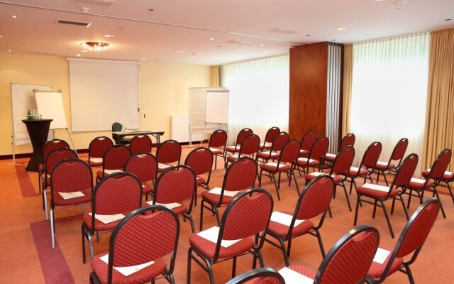 Best Western Amedia Frankfurt Ruesselsheim
