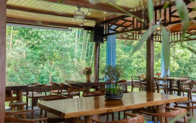 Perch Bamboo Homestay of Southern Sichuan Bamboo Sea