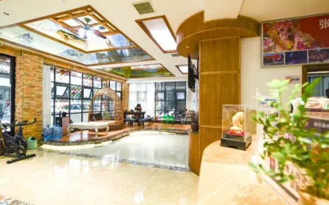 Hansu Exotic Inn (Zhangjiajie Wulingyuan Branch)