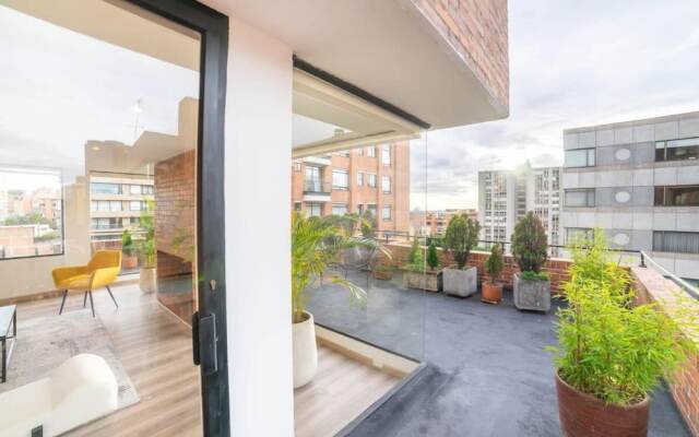 w Natural 1BR With Private Terrace in Cabrera