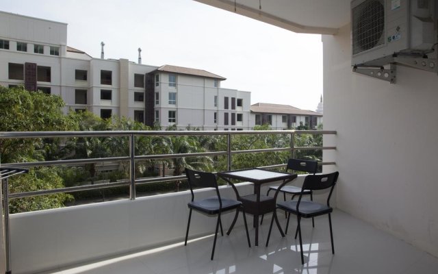 View Talay 3 Beach Apartments