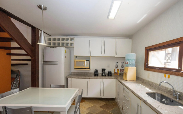 Casa duplex em Búzios com 3 suítes | VF 46