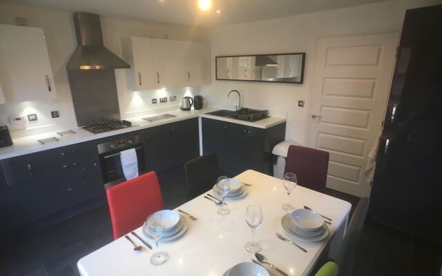 Canal View Homestay