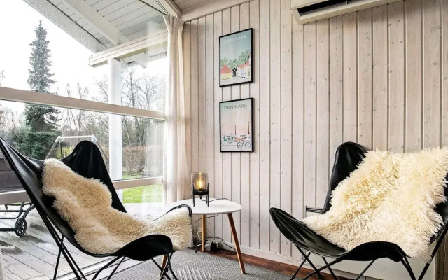 10 Person Holiday Home in Humble-by Traum