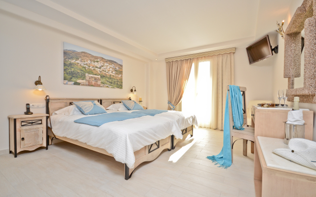 Naxos Island Hotel