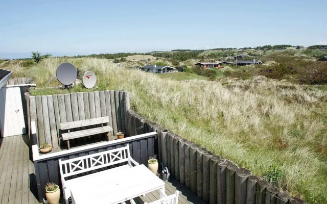 6 Person Holiday Home in Blokhus