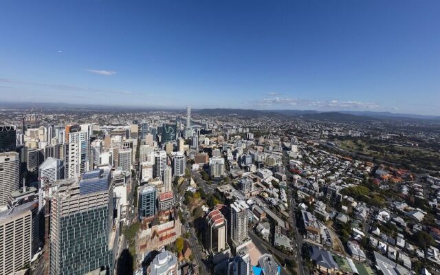 Meriton Suites Adelaide Street, Brisbane