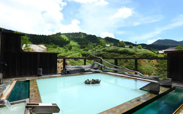 Manza Onsen Nisshinkan