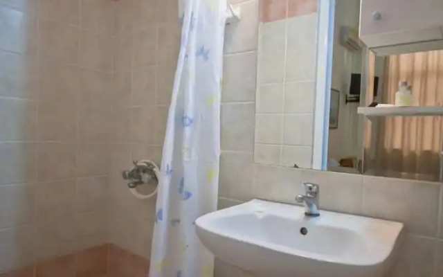 Hotel Lena