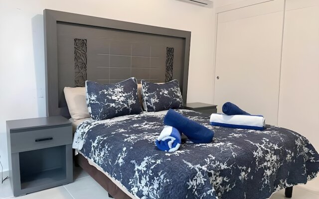 Oceanblue by Andiani Travel