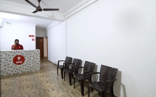 Frank Guest House by OYO Rooms