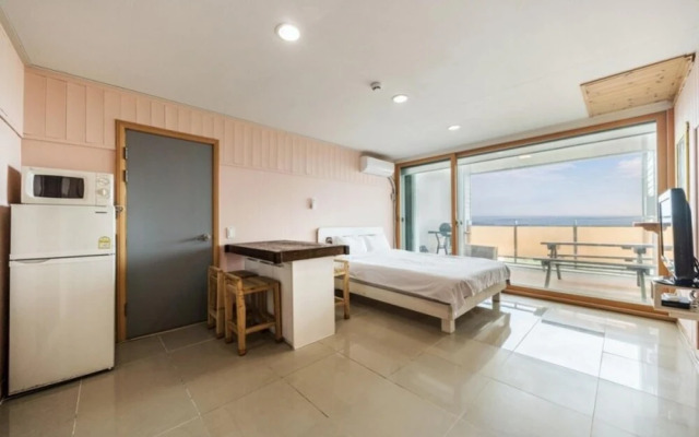 Yangyang Bono Pension