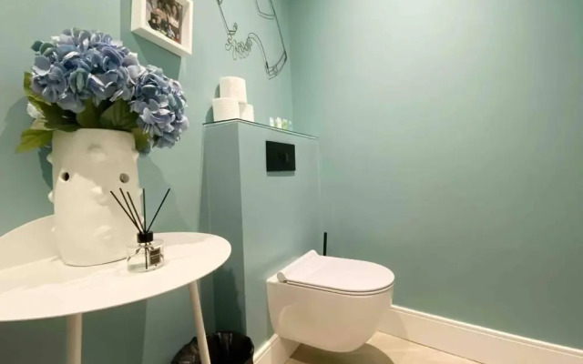 Charming 2-bed Apt With 2 Bathtub Central London