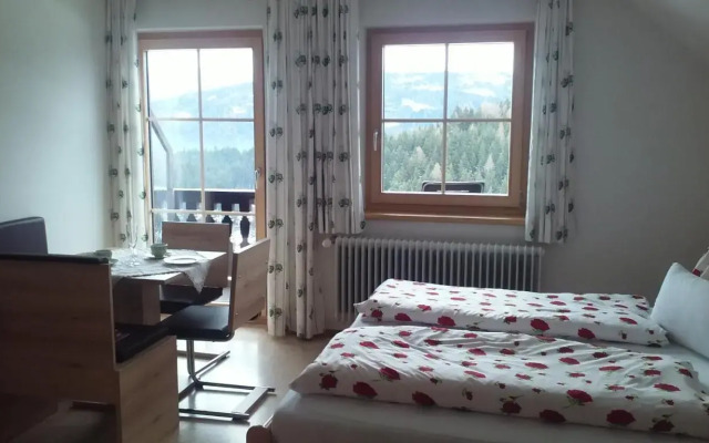 Ferienwohnung Bachergut