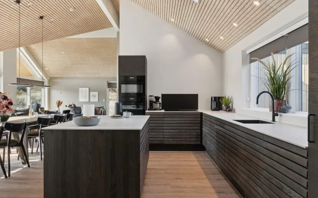 5 Star Holiday Home in Henne Beach