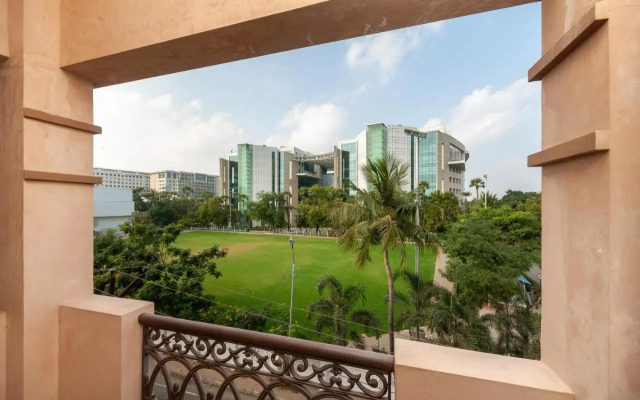 OYO 28257 Skye Service Apartments
