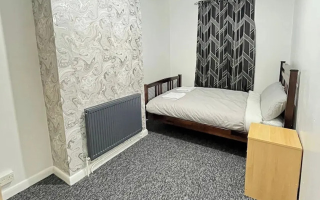 Beautiful 4-bed House in Ramsgate