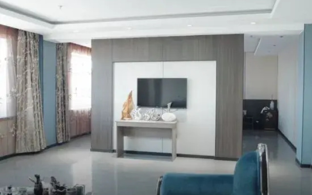 M. Huating Hot Spring Business Hotel