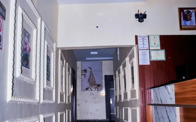Ozigrand Hotel
