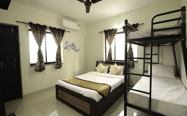 OYO 9889 Home Emblazoned 1 BHK Candolim