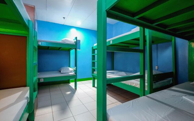 Stay Malate Hostel