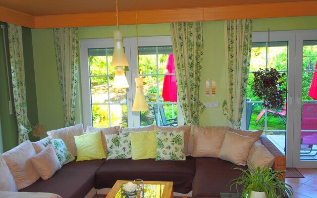 Eifelferien - Gaestezimmer, Ferienwohnungen - Haus Eden