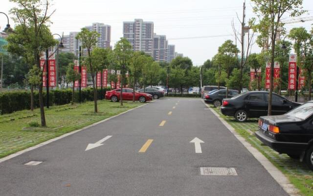 GreenTree Inn Shanghai Jiading Newtown MaLu Subway Station Hotel