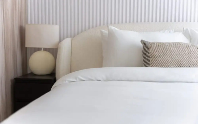 Tranquil 1BR Hideaway in Damac Hills