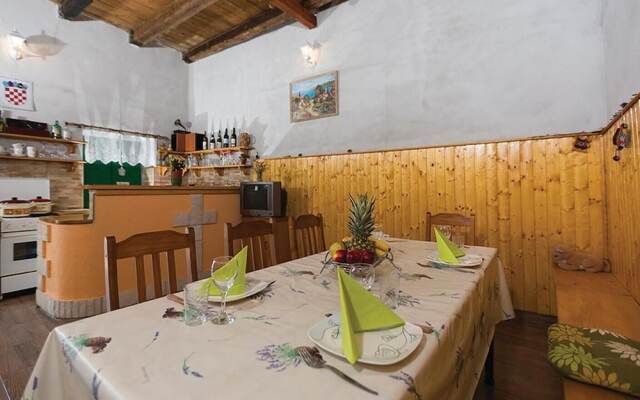 Nice Home in Celina With 3 Bedrooms, Internet and Outdoor Swimming Pool