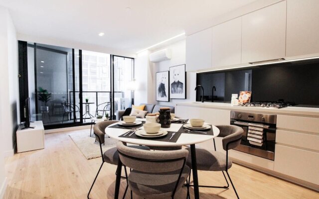 Apartment with Skyline View