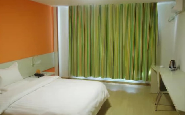 7 Days Inn