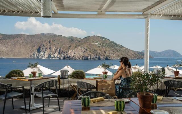 Therasia Resort Sea & Spa - The Leading Hotels of the World