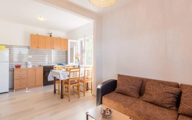 Apartments Vlahusi'c