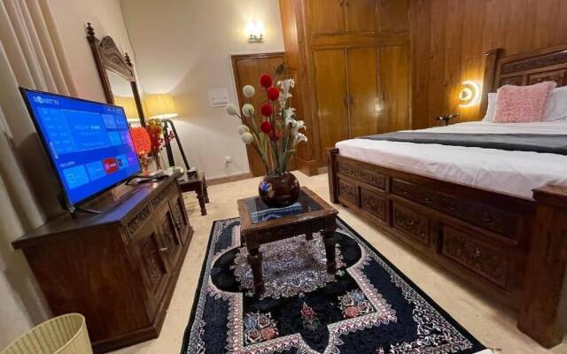 The Life Style Lodges