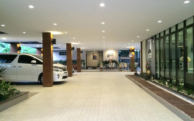 Dino Studio Luxury Homestay