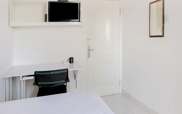 OYO Life 2760 Kost Simpang Borobudur 47