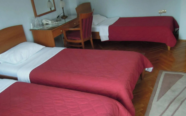 Sucevic Hotel