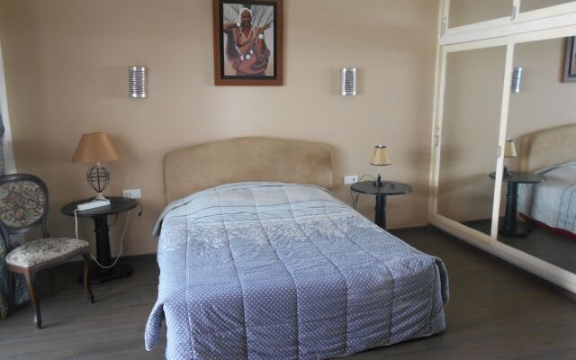 Cozy Marina PentHouse  Ref T32401