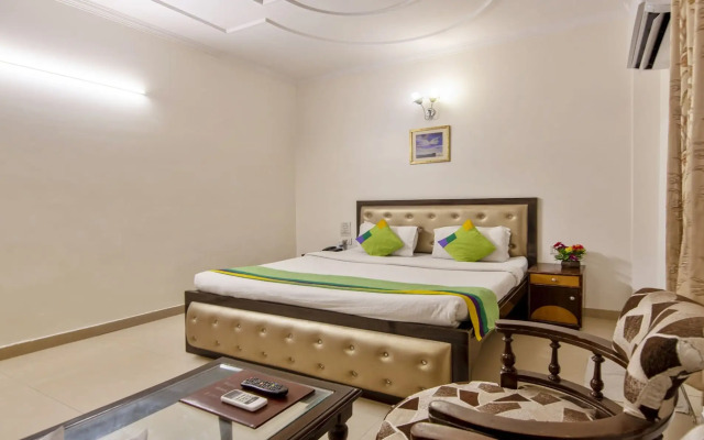 Treebo Paras International