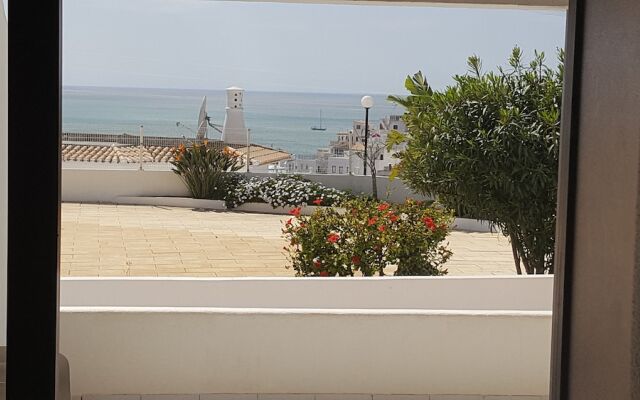 Albufeira Sea View Terrace by Rentals in Algarve (21)