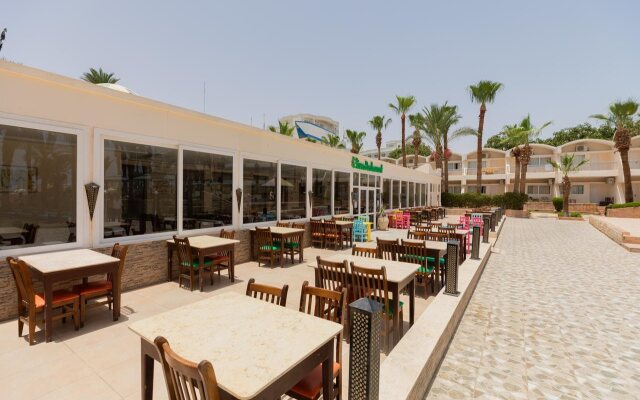 Royal Star Empire Beach Resort