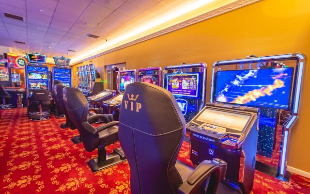 Casino & Hotel ADMIRAL Skofije