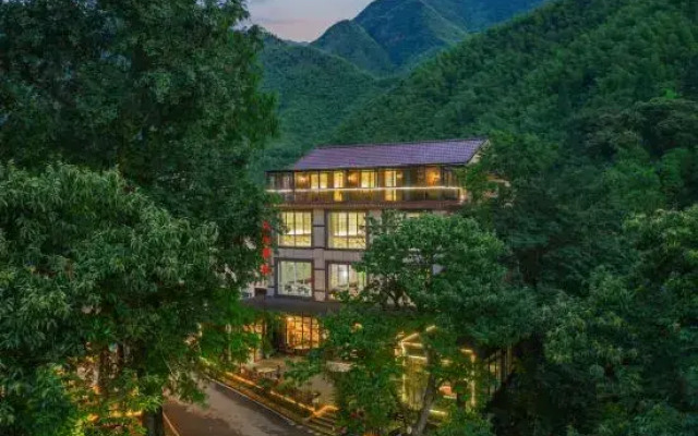 Anji Chun'an Inn (Zhebei Grand Canyon Branch)