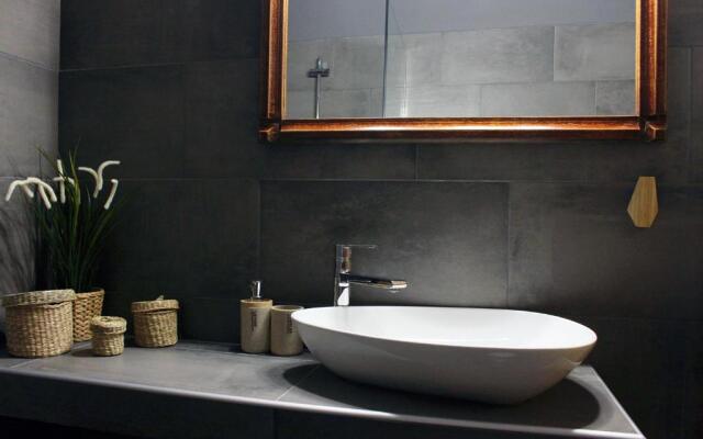 Homel Rocks -Elegant Apt 2BD -Amazing garden view