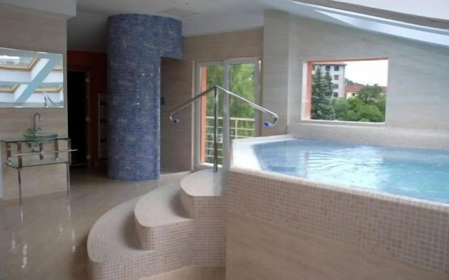 Hotel Grand Matej