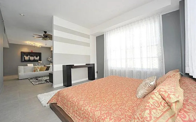 Chic Bohemian Apartment at the Mercury Hotel