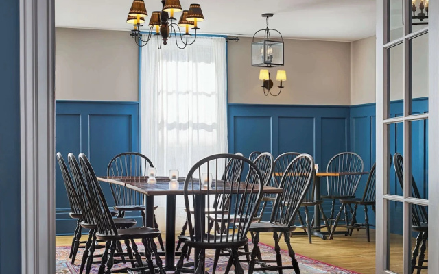 The Cadillac House Lexington, Tapestry Collection by Hilton