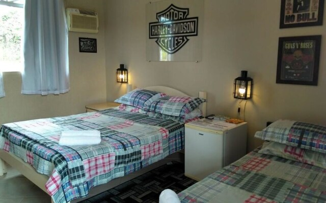 Road House GO 118 Motorcycle Hotel