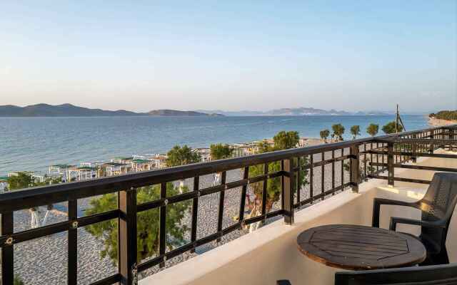 Seaside Beach Marmari Hotel