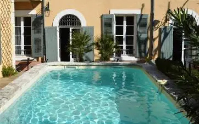 Отель Le Couvent